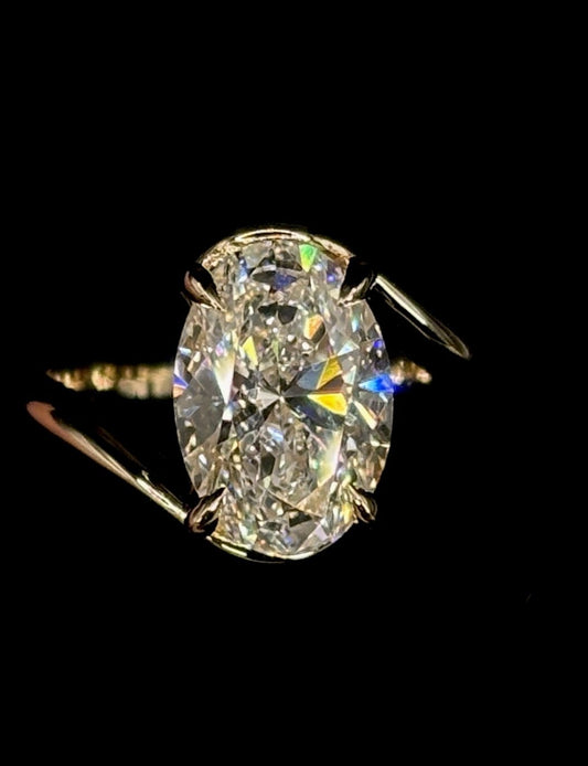 3.00ct Oval Cut Diamond Engagement Ring – By Pass Style · Solitaire Elegance