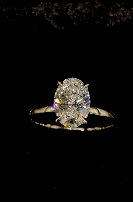 1.50ct Oval Cut (D VS1) Diamond Engagement Ring – IGI Certified · Solitaire Elegance