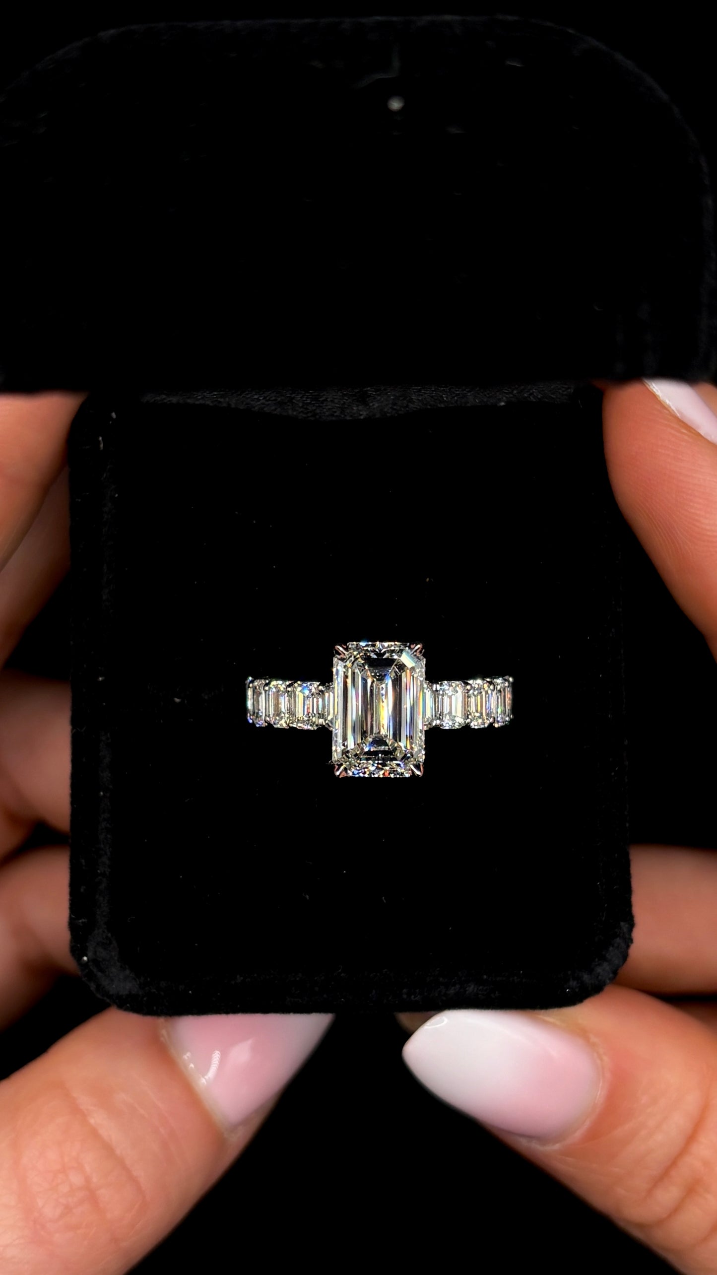 3.50ct Emerald Cut (E VS1) Diamond Engagement Ring + 2.50ct Diamond Band – IGI Certified · Bridal Duo Elegance