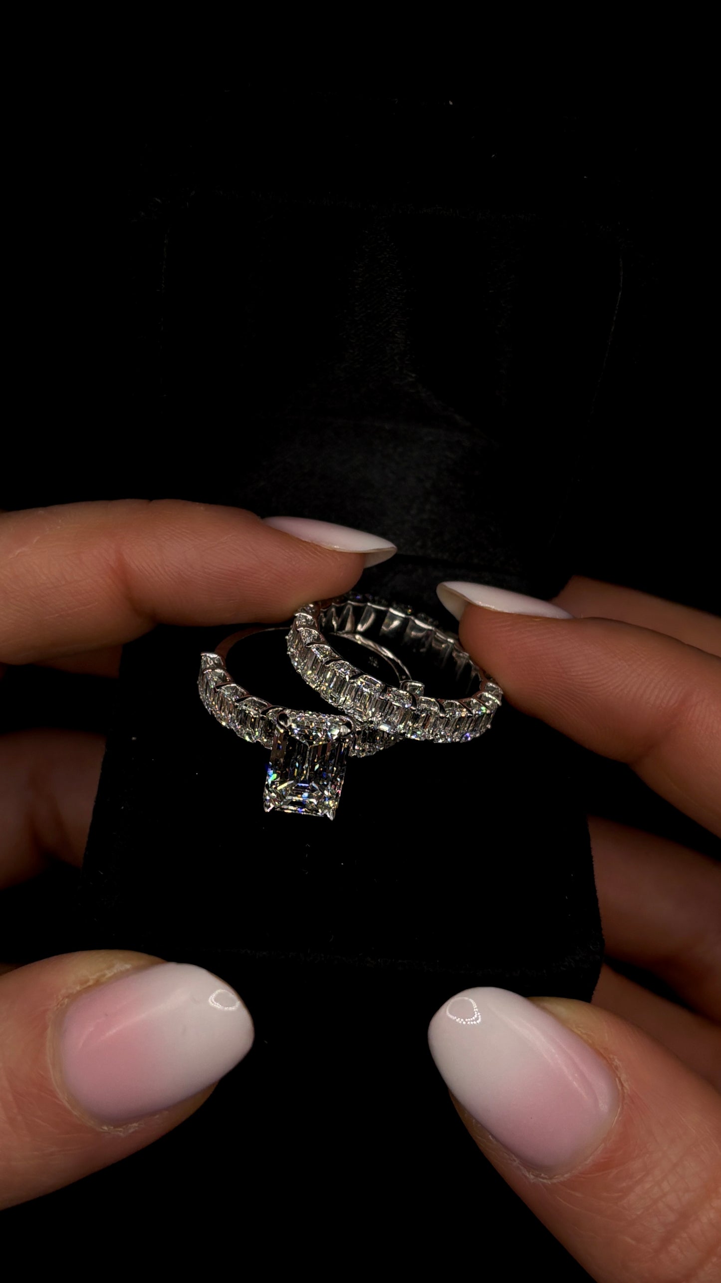 3.50ct Emerald Cut (E VS1) Diamond Engagement Ring + 2.50ct Diamond Band – IGI Certified · Bridal Duo Elegance