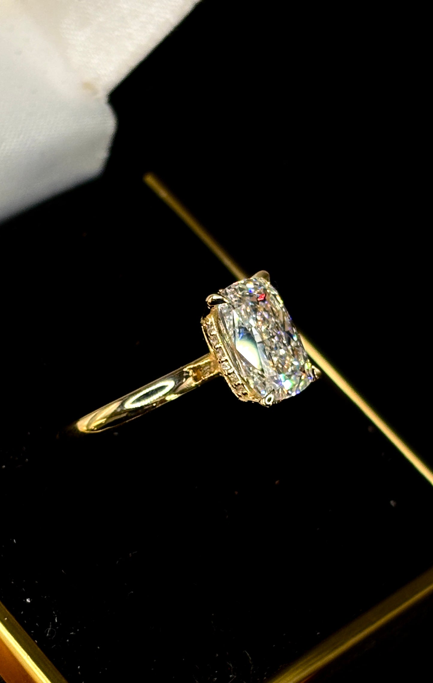 3.00ct Elongated Cushion Cut (E VS1) Diamond Engagement Ring – IGI Certified · Hidden Halo Elegance