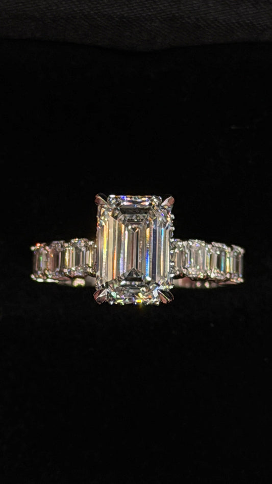 3.00ct Emerald Cut (E VS1) Engagement Ring – IGI Certified – Emerald Diamond Shank & Hidden Halo