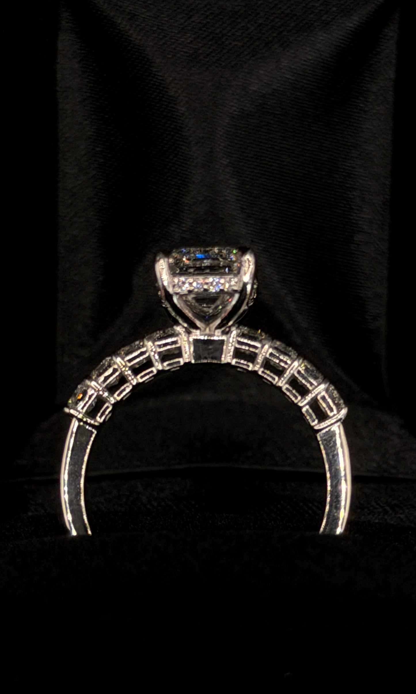3.00ct Emerald Cut (E VS1) Engagement Ring – IGI Certified – Emerald Diamond Shank & Hidden Halo