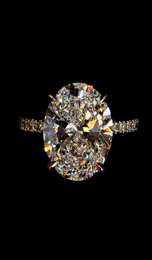 6.00ct Oval Brilliant Cut (D VVS2) Engagement Ring – IGI Certified – Diamond Shank