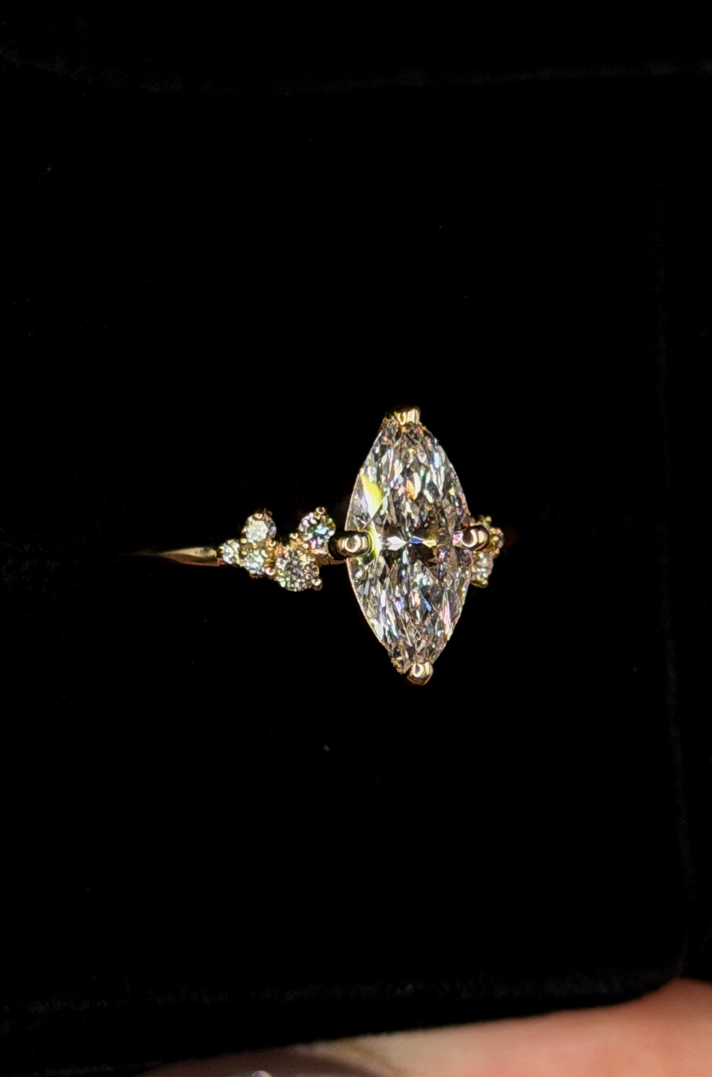 1.50ct Marquise Brilliant Cut (E VS1) Engagement Ring – IGI Certified – Petite Diamond Style
