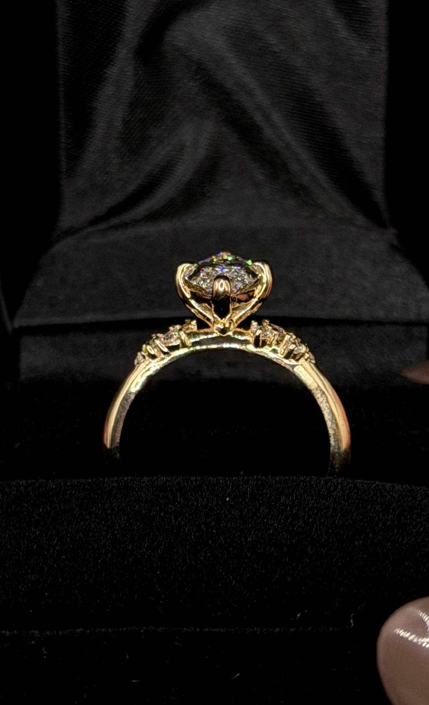 1.50ct Marquise Brilliant Cut (E VS1) Engagement Ring – IGI Certified – Petite Diamond Style