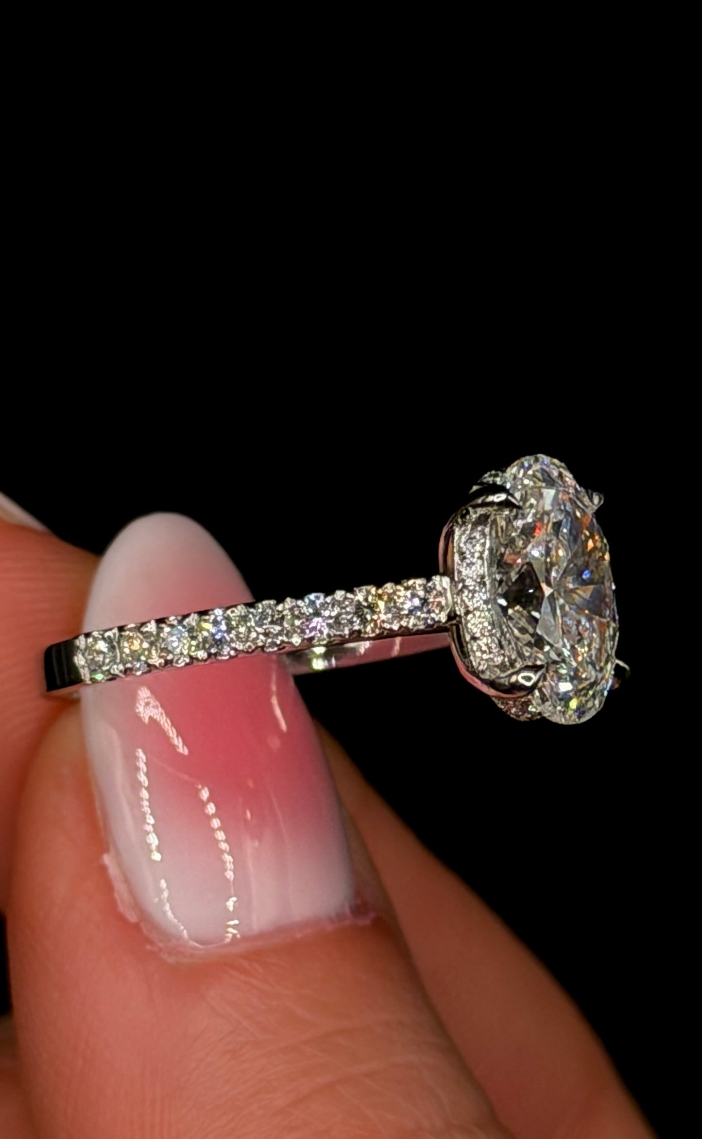 2.50ct Oval E VVS2 Halo Diamond with Diamond Shank – Cathedral Style – IGI Certified