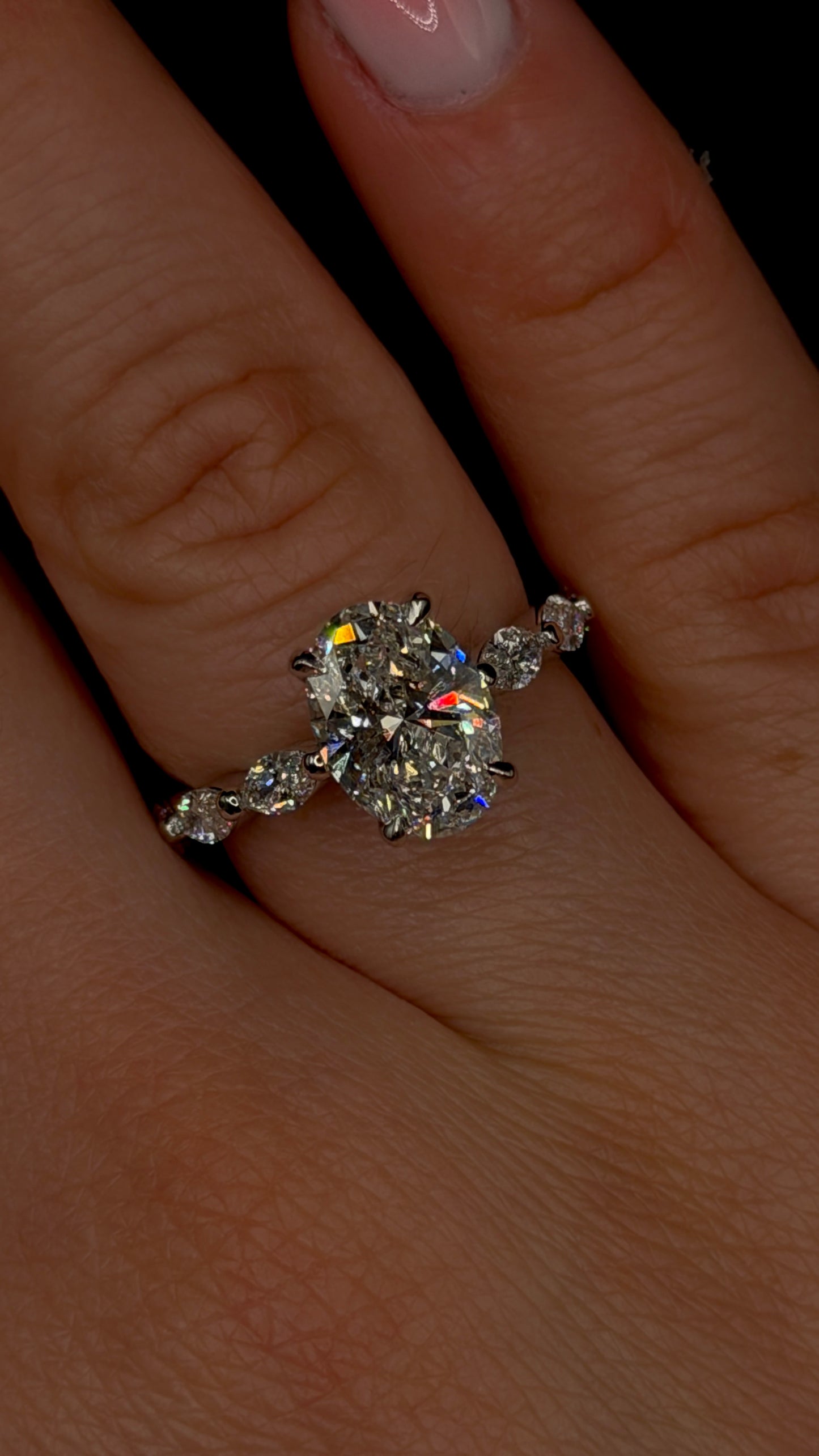 2.00ct Oval E VS1 Marquise Shank Diamond Ring – Cathedral Style – IGI Certified