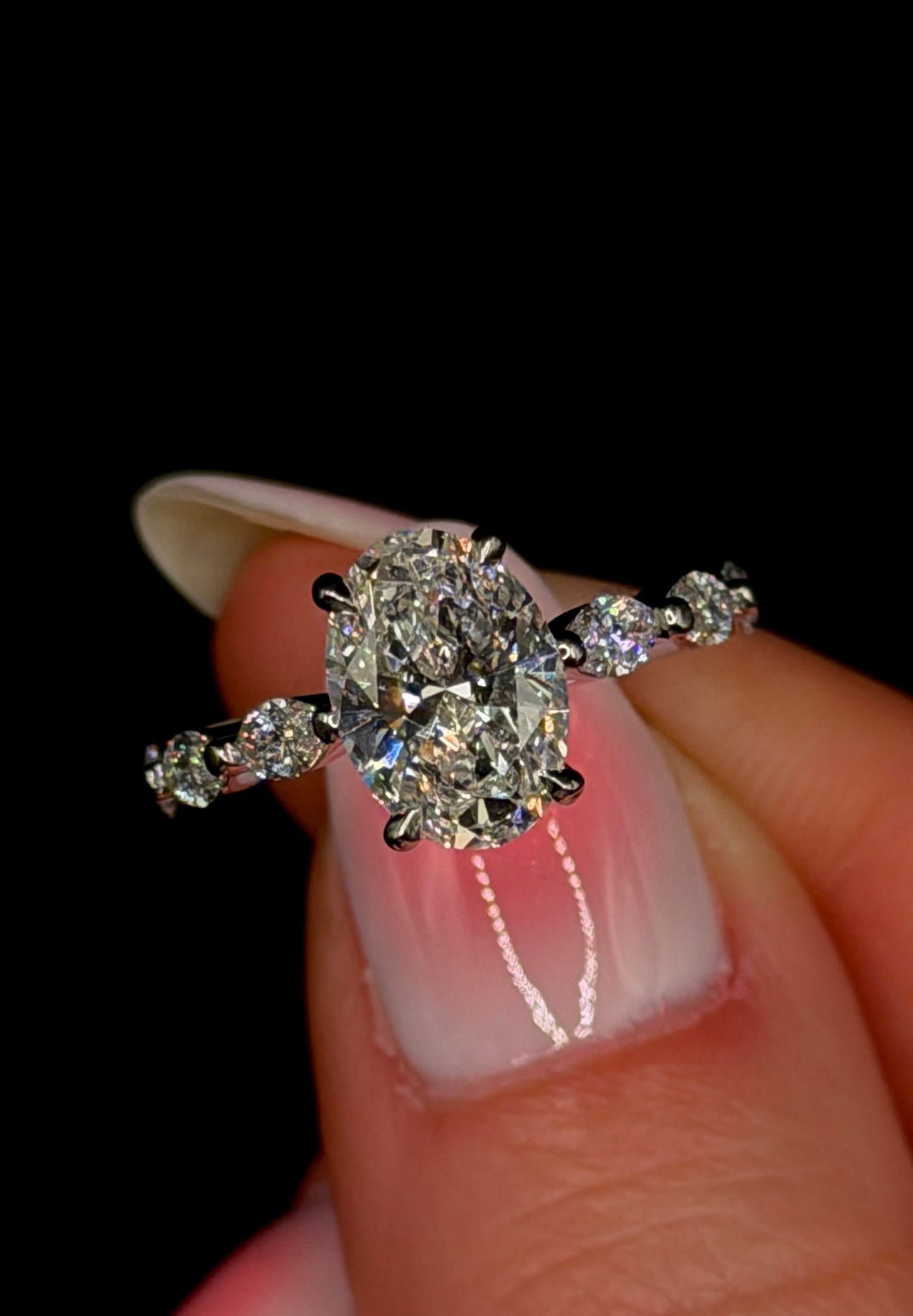 2.00ct Oval E VS1 Marquise Shank Diamond Ring – Cathedral Style – IGI Certified