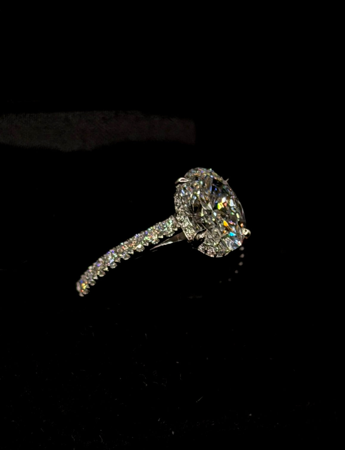 2.50ct Oval E VVS2 Halo Diamond with Diamond Shank – Cathedral Style – IGI Certified