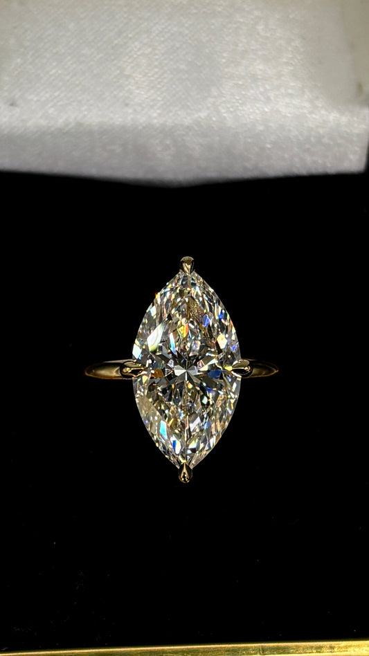 5.00ct Marquise Cut (D VS1) Diamond Engagement Ring – IGI Certified – Sleek Solitaire