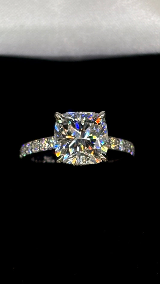 3.10ct Cushion Square (E VS1) Diamond Engagement Ring – IGI Certified – Hidden Halo & Pavé Shank