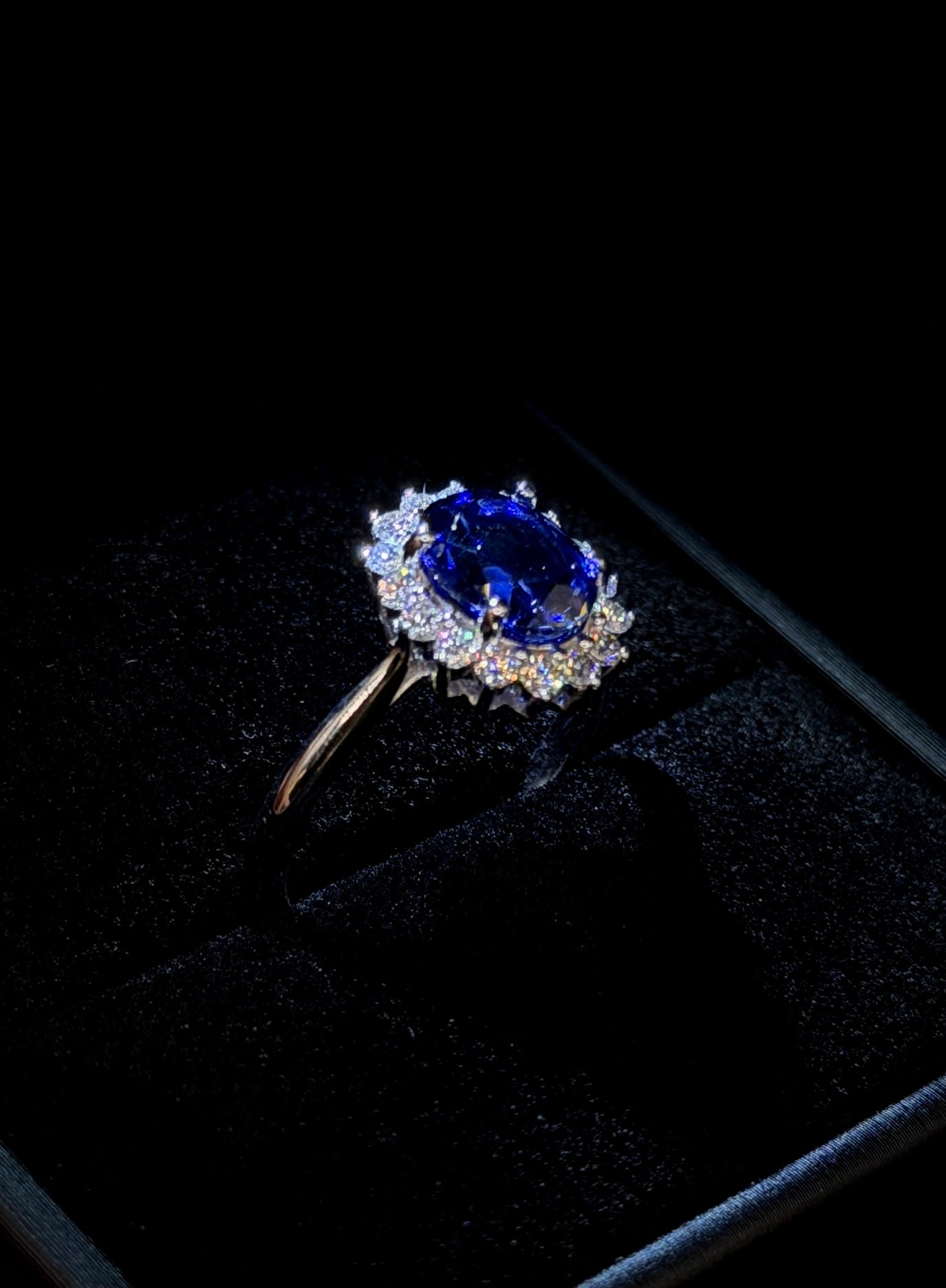 2.00ct Sapphire Lab Halo Diamond Engagement Ring