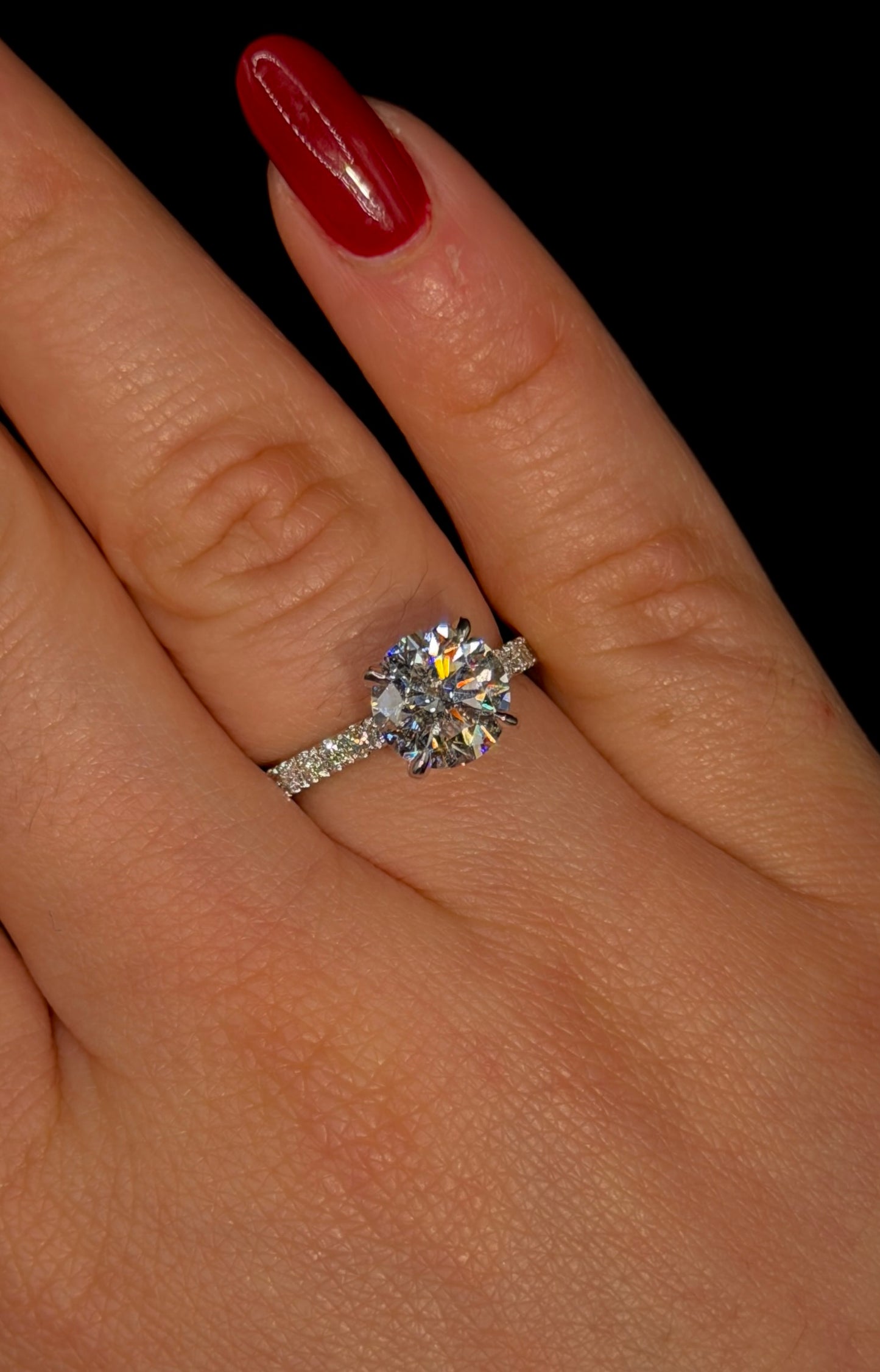 2.00ct Round D VVS2 Diamond Shank Ring – IGI Certified