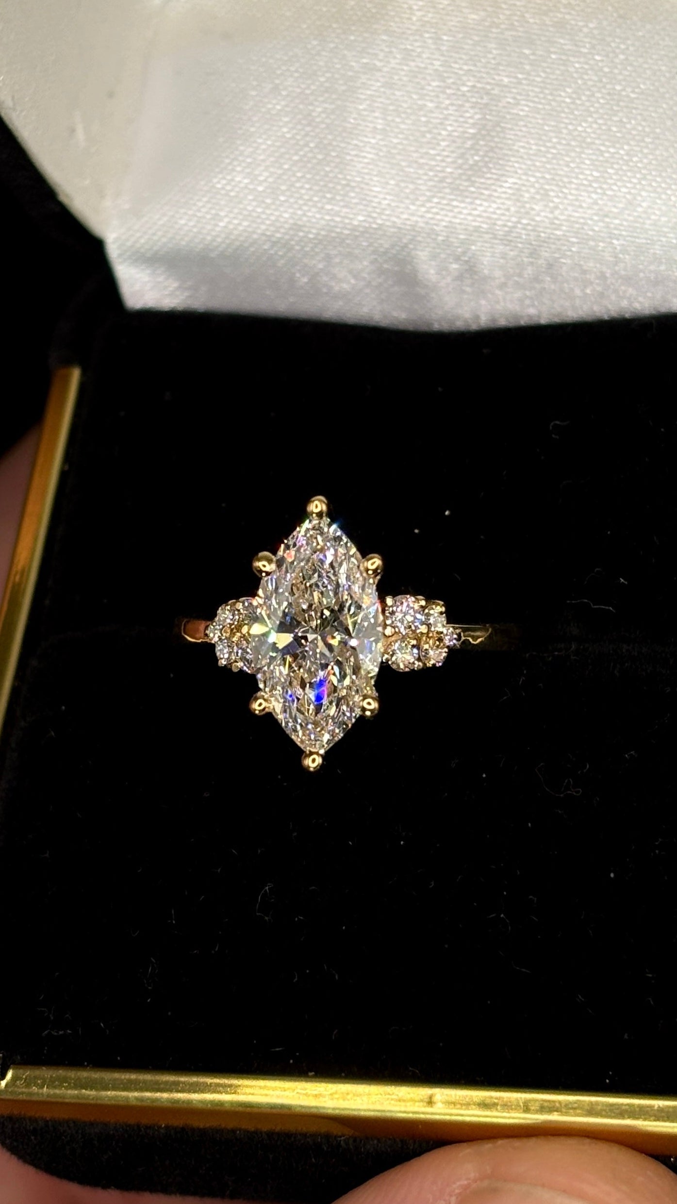 3.00ct Marquise Cut (D VS1) Diamond Engagement Ring – IGI Certified  Diamond Shank