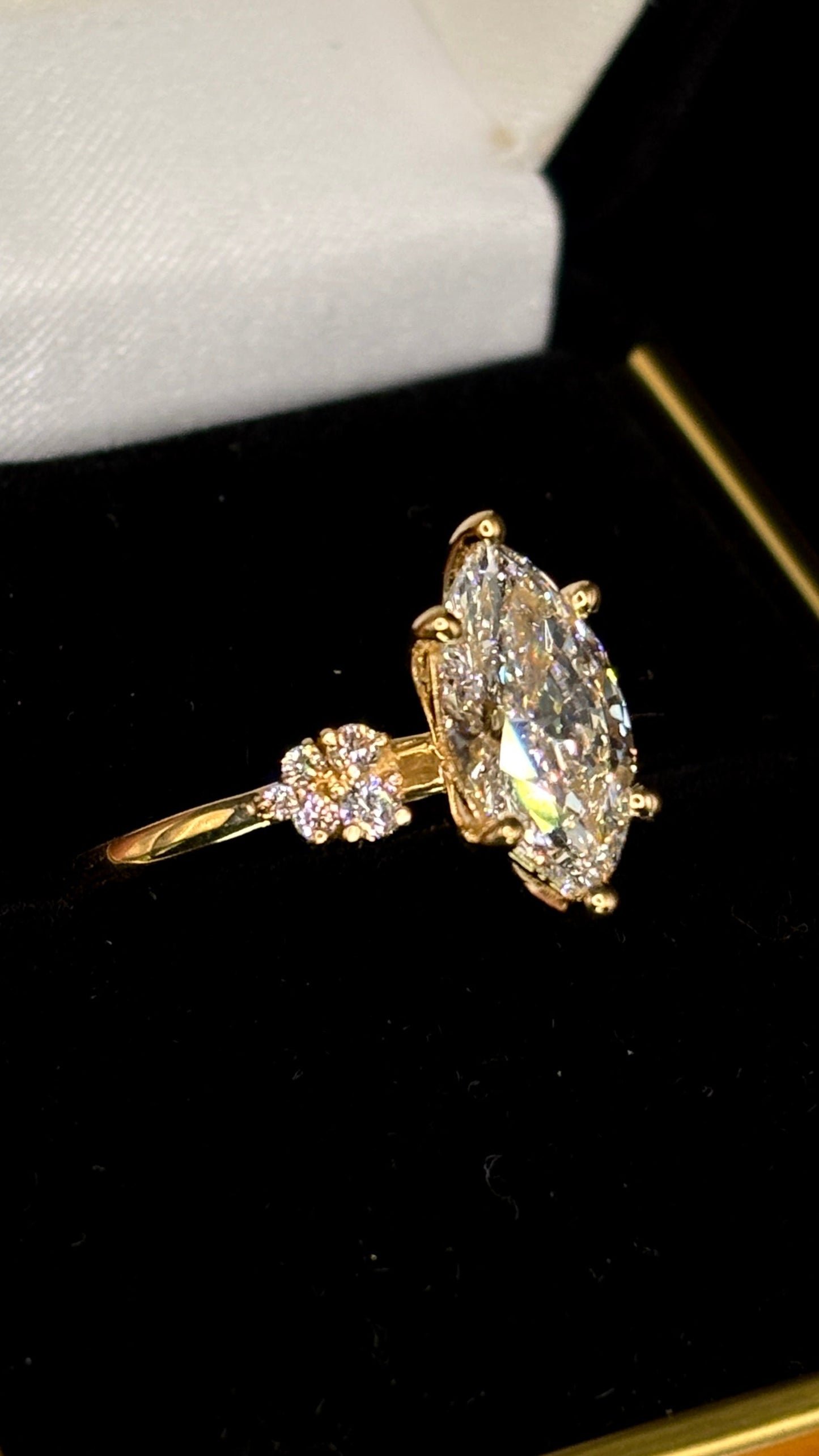3.00ct Marquise Cut (D VS1) Diamond Engagement Ring – IGI Certified  Diamond Shank