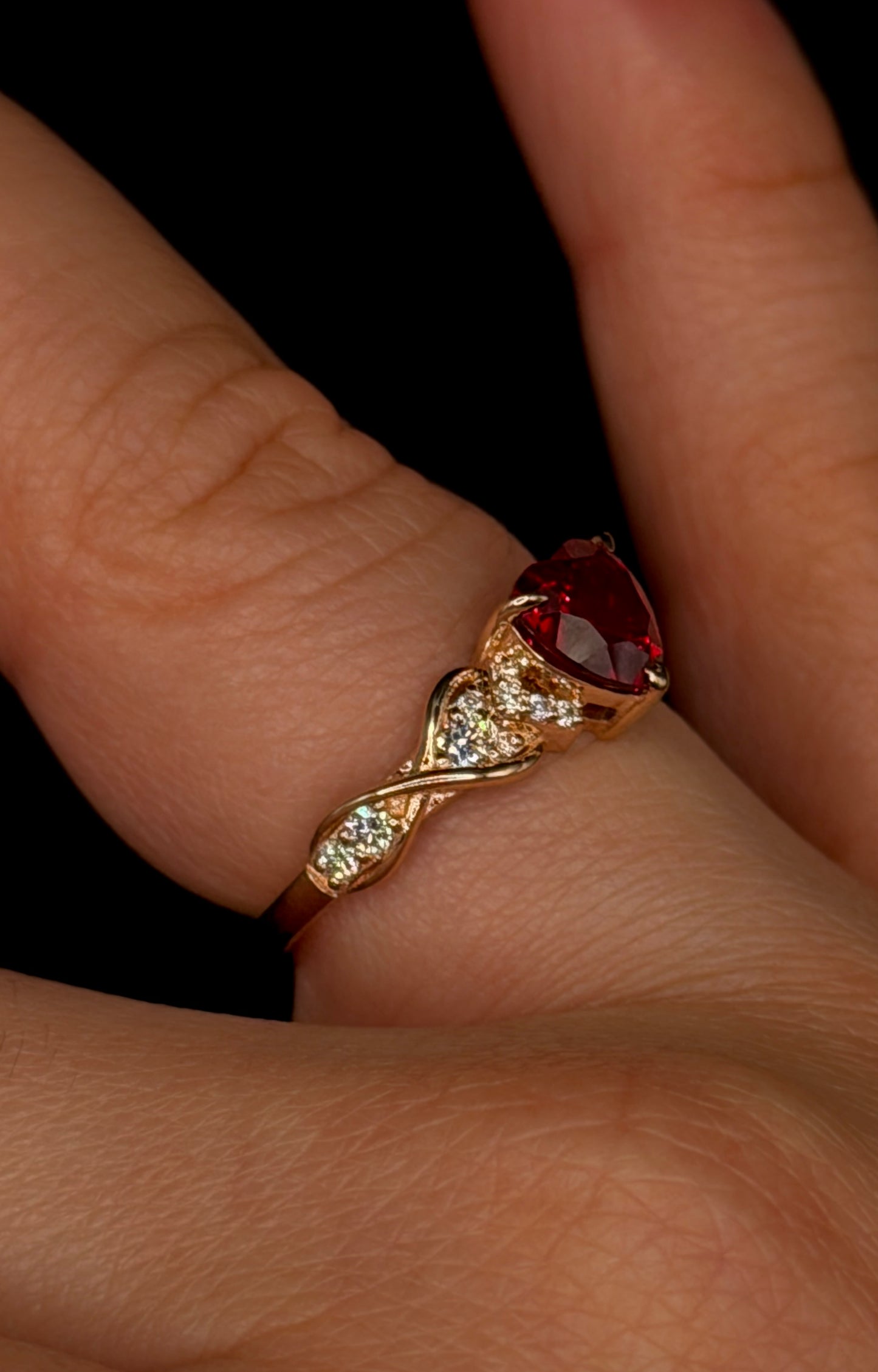 1.00ct Heart Ruby Diamond Shank Promise Ring – VVS