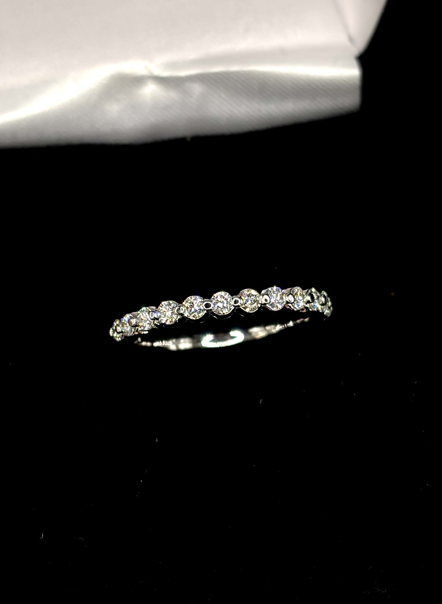 Diamond Wedding Band – 0.40ct VVS Lab-Grown  Shared Prong  14K Gold  Miami-Made
