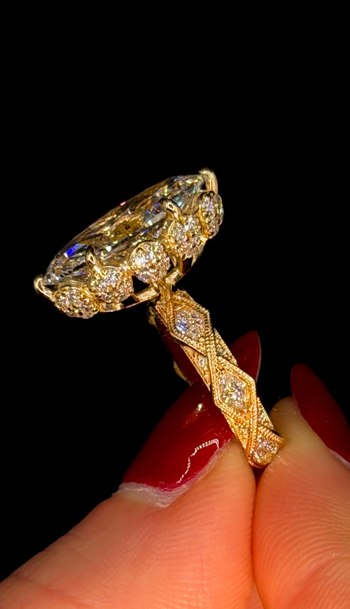 5.00ct Marquise E VS1 Vintage Shank Engagement Ring – IGI Certified