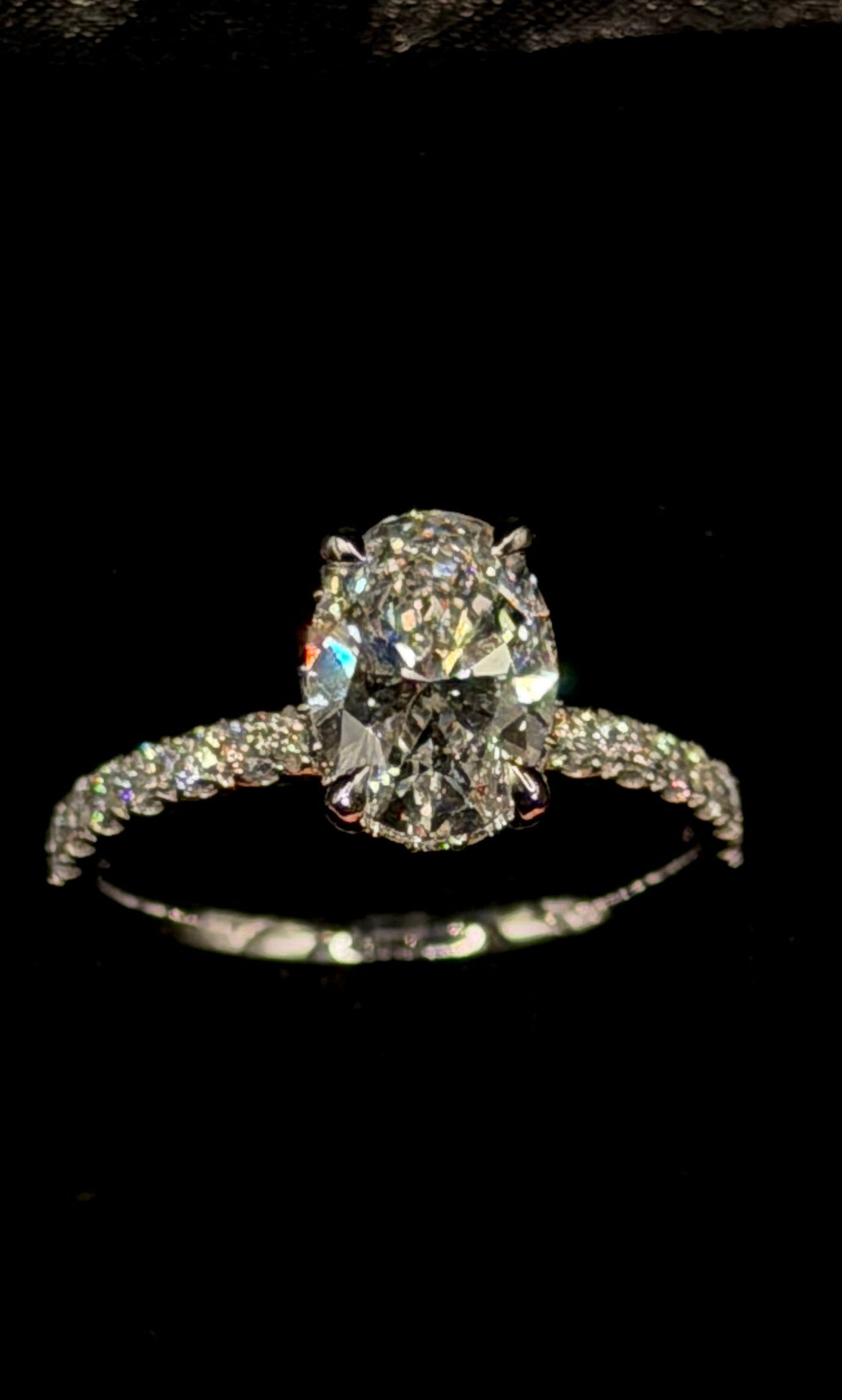 1.50ct Oval D VS1 Hidden Halo Diamond Shank Engagement Ring – IGI Certified