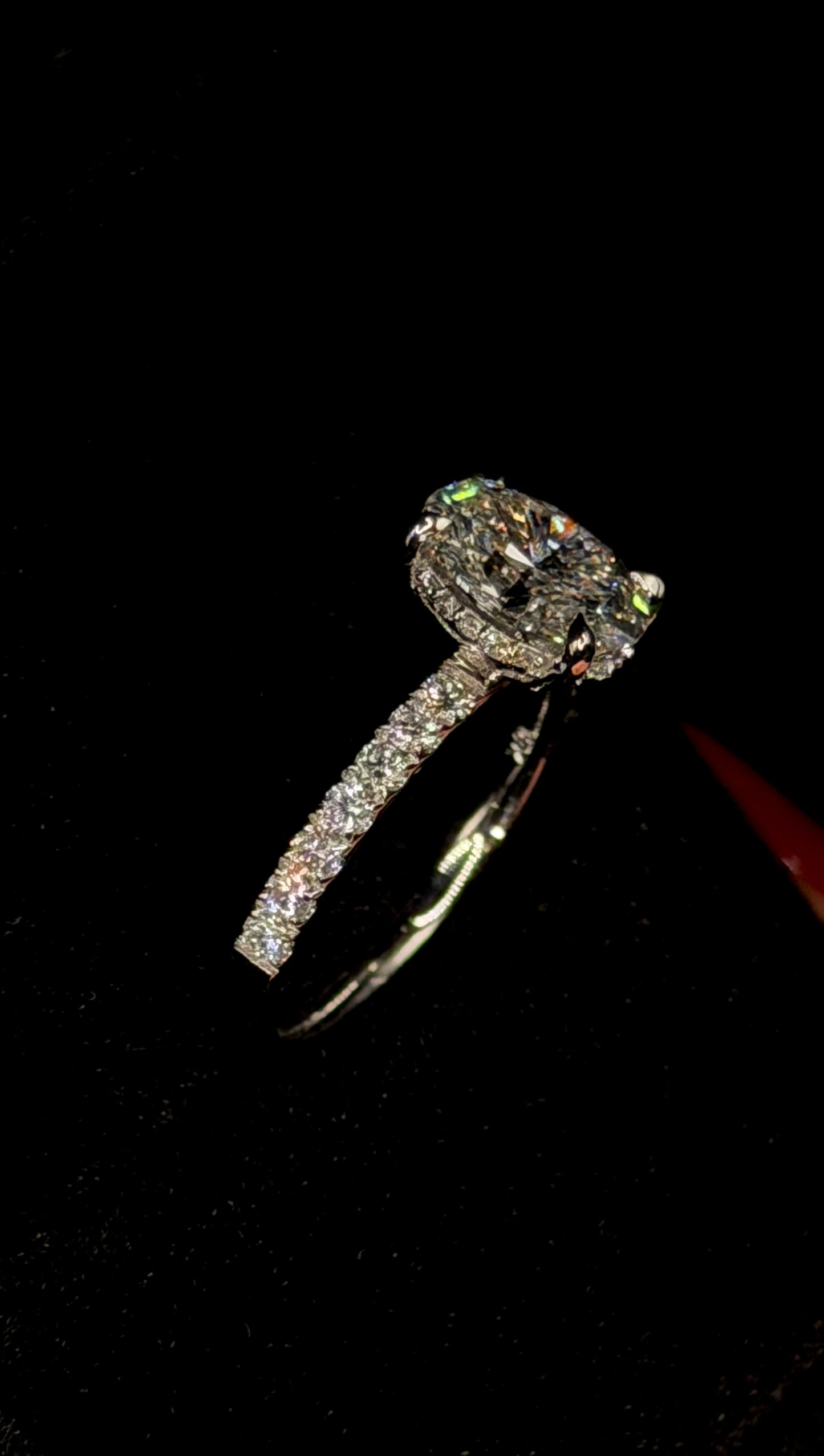 1.50ct Oval D VS1 Hidden Halo Diamond Shank Engagement Ring – IGI Certified