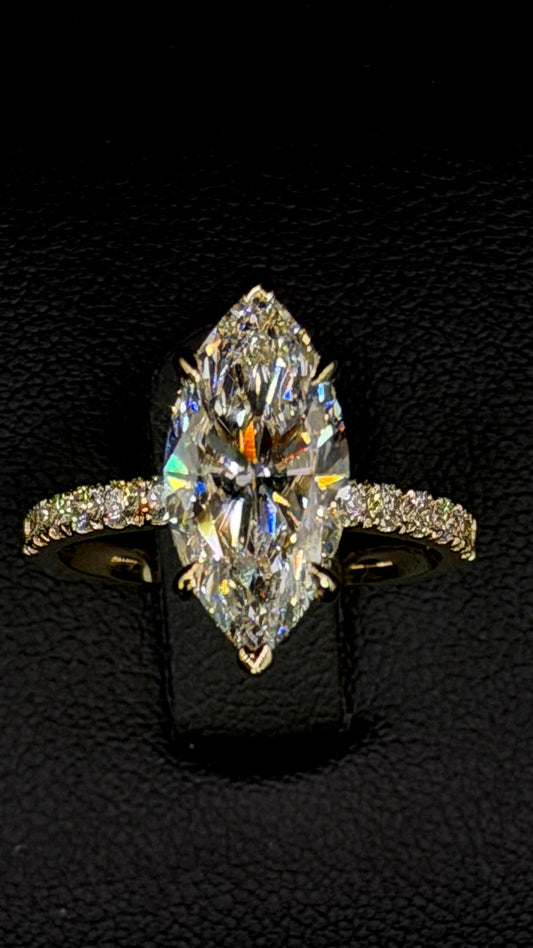 3.00ct Marquise E VVS2 Diamond Shank Engagement Ring – IGI Certified