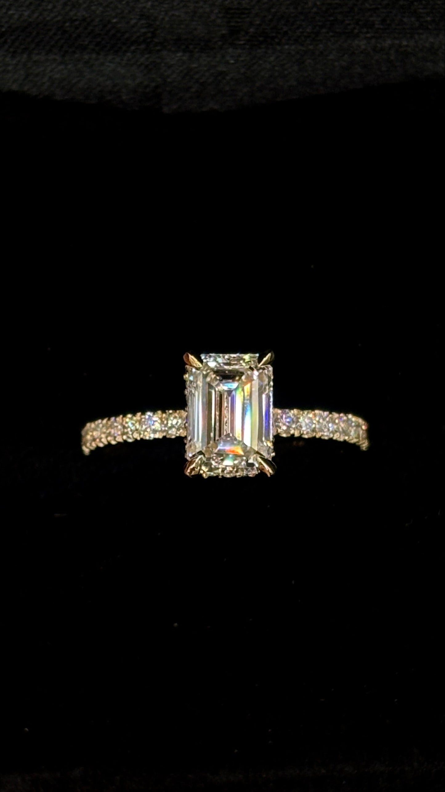1.50ct Emerald Cut (E VS1) Diamond Engagement Ring – IGI Certified  Halo & Diamond Shank