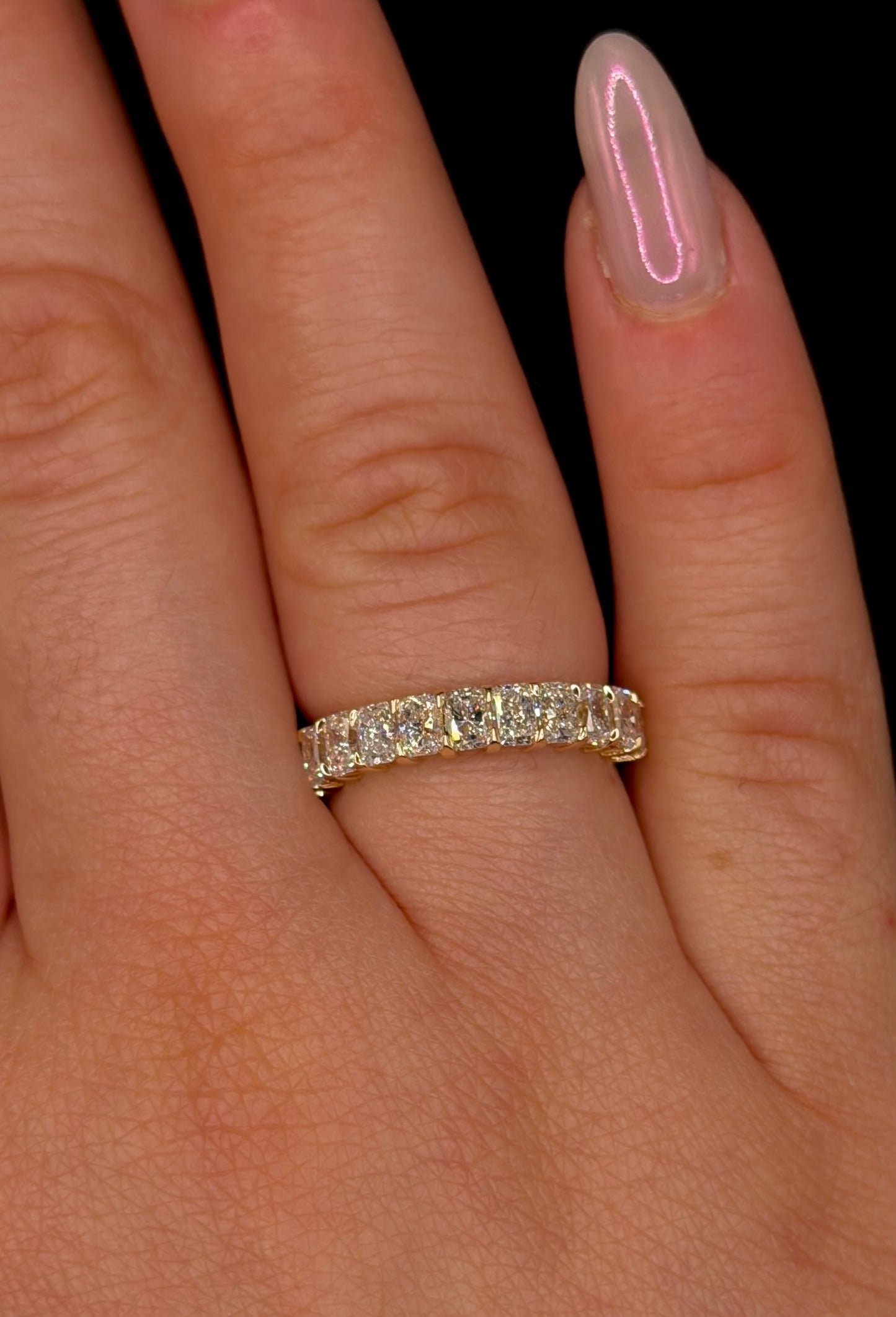 1.50ct Radiant Wedding Band – VVS