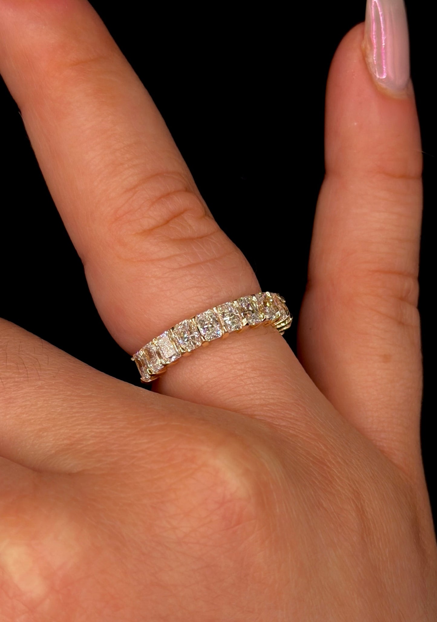 1.50ct Radiant Wedding Band – VVS