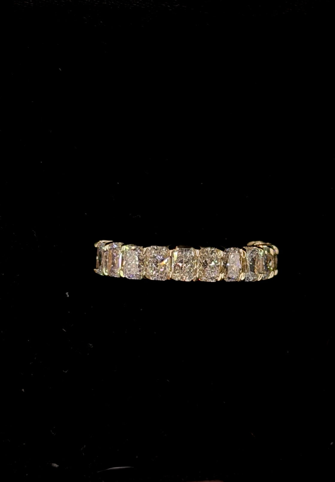 1.50ct Radiant Wedding Band – VVS