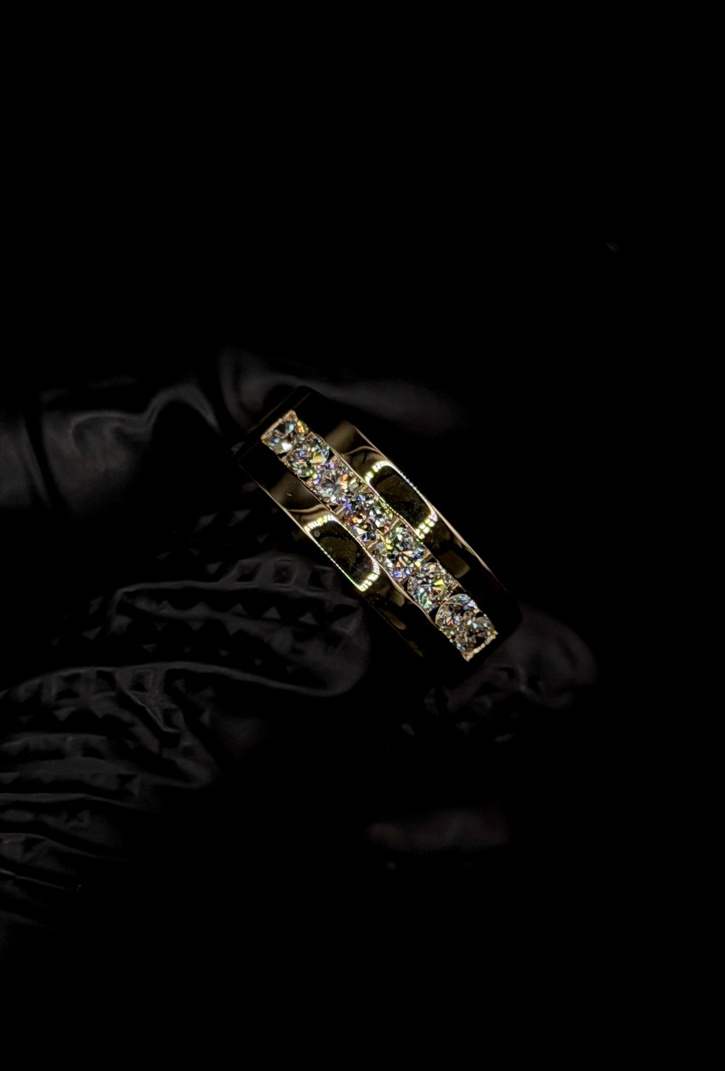 1.00ct Men's Wedding Band – VVS – 8mm Width