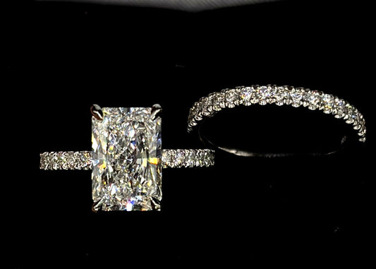 3.00ct Radiant Cut (E VS1) Diamond Engagement Ring with Wedding Band – IGI Certified · Shank