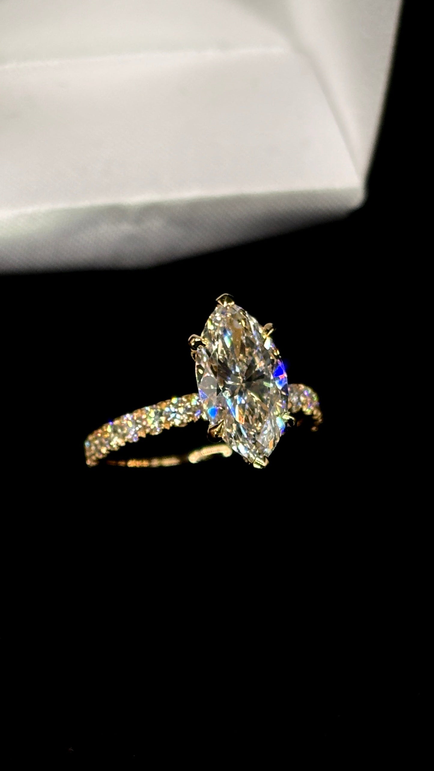 2.00ct Marquise Cut (E VVS2) Diamond Engagement Ring – IGI Certified · Shank Elegance