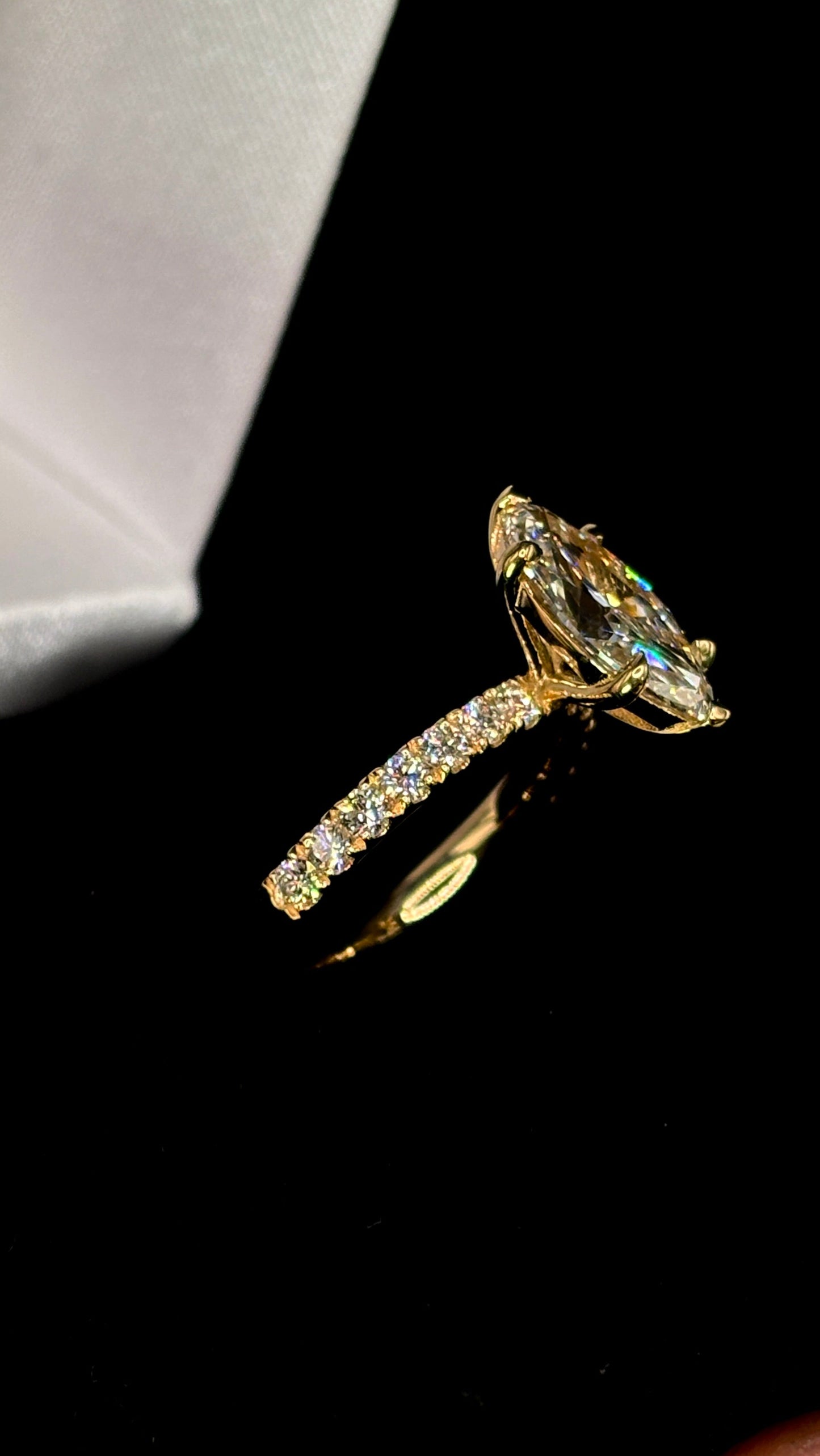 2.00ct Marquise Cut (E VVS2) Diamond Engagement Ring – IGI Certified · Shank Elegance