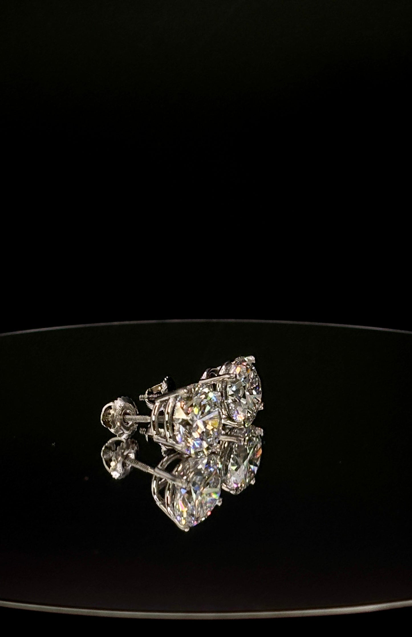 8.00ct TW Round Brilliant Diamond Stud Earrings (E VS1) – IGI Certified · Statement Brilliance
