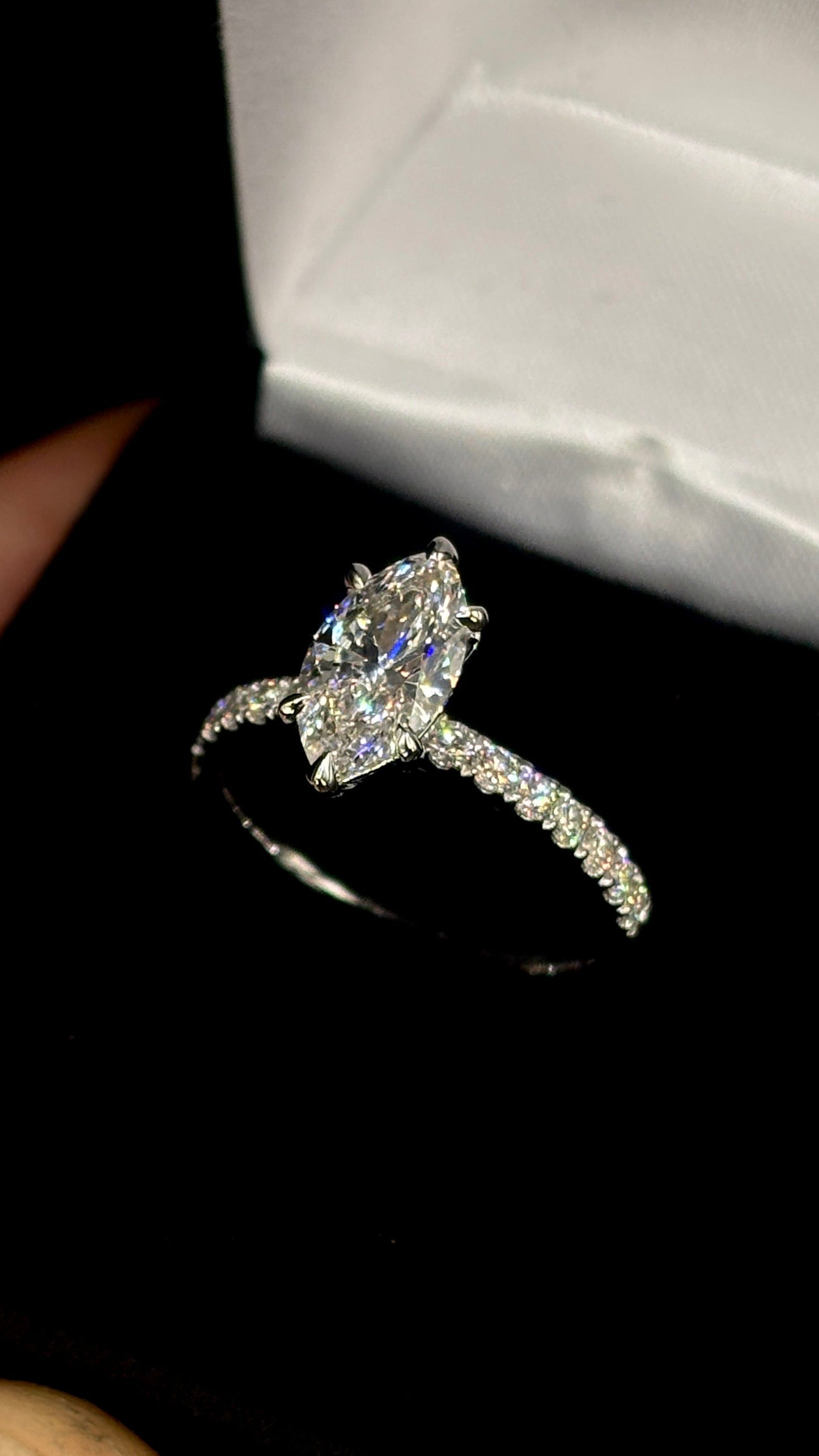 1.50ct Marquise Cut (E VS1) Diamond Engagement Ring – IGI Certified · Shank Elegance
