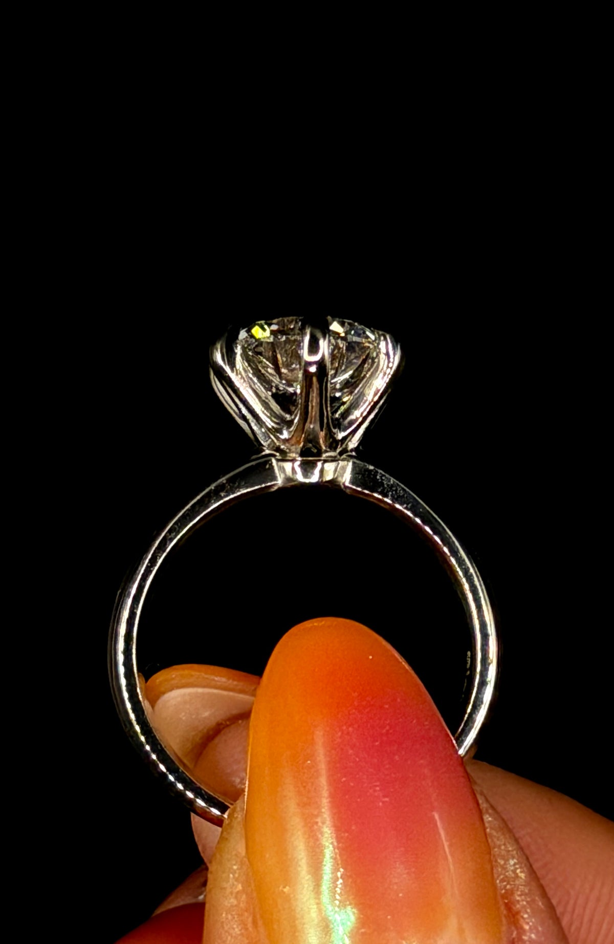3.00ct Round D VS1 Solitaire Engagement Ring – IGI Certified
