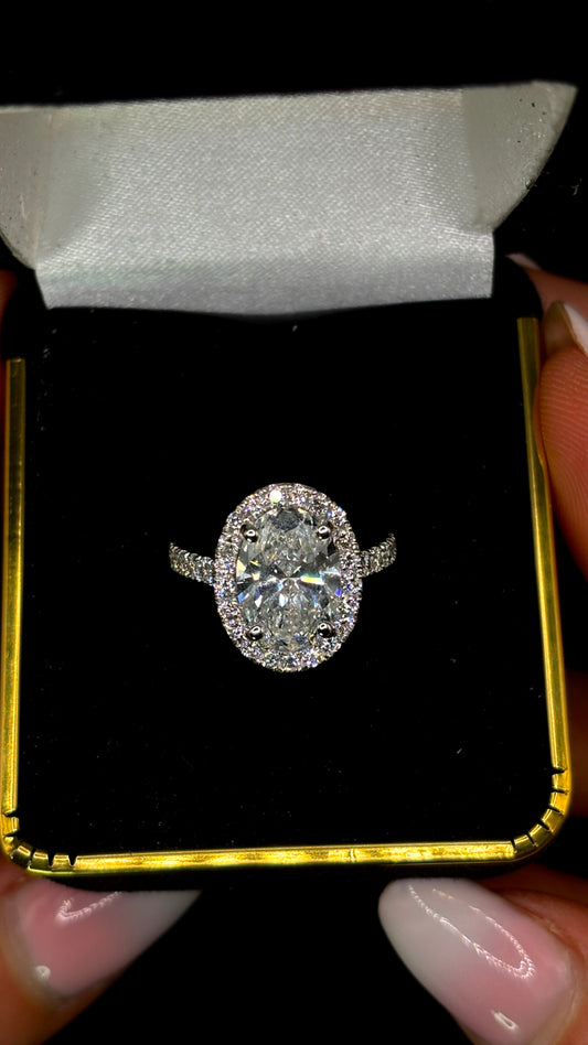 3.00ct Oval Cut (E VS1) Diamond Engagement Ring – IGI Certified · Timeless Radiance