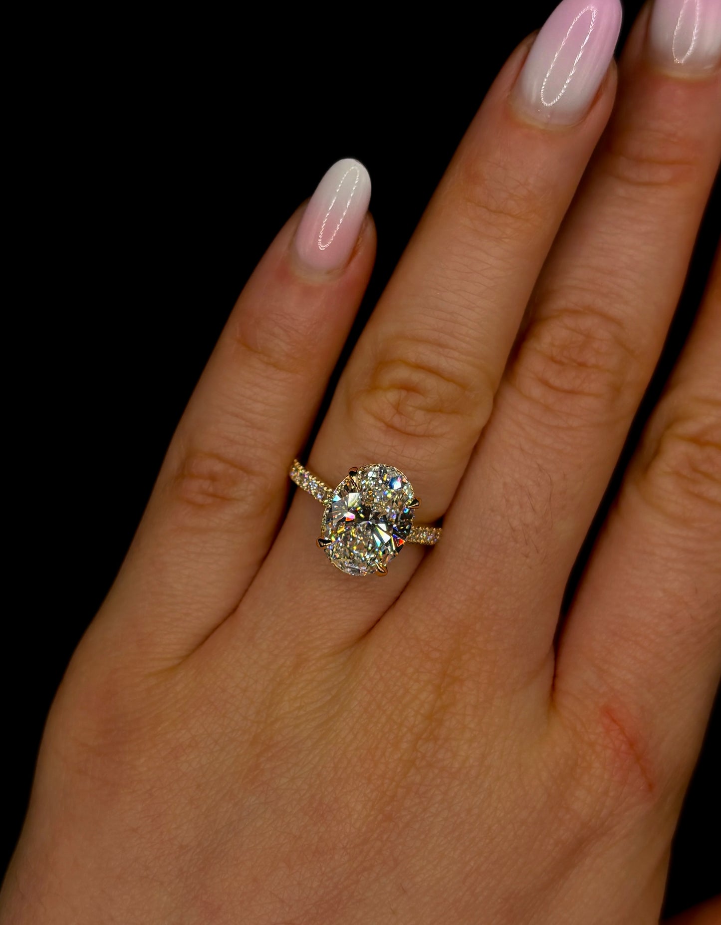 3.00ct Oval Cut (E VVS1) Diamond Engagement Ring – IGI Certified · Cathedral Hidden Halo Elegance