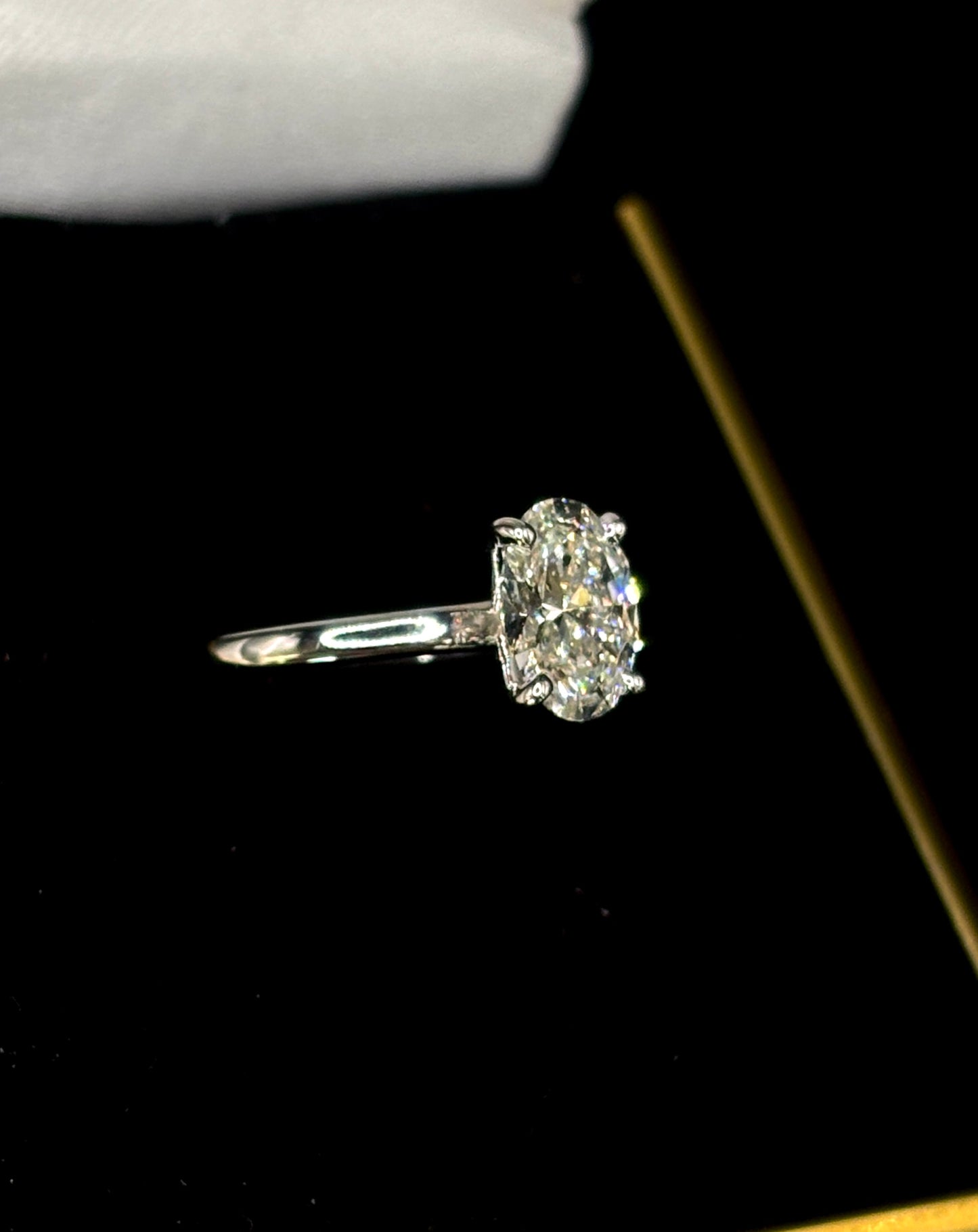 1.00ct Oval Cut (Natural Mined) Diamond Engagement Ring – GIA Certified · Timeless Solitaire Elegance