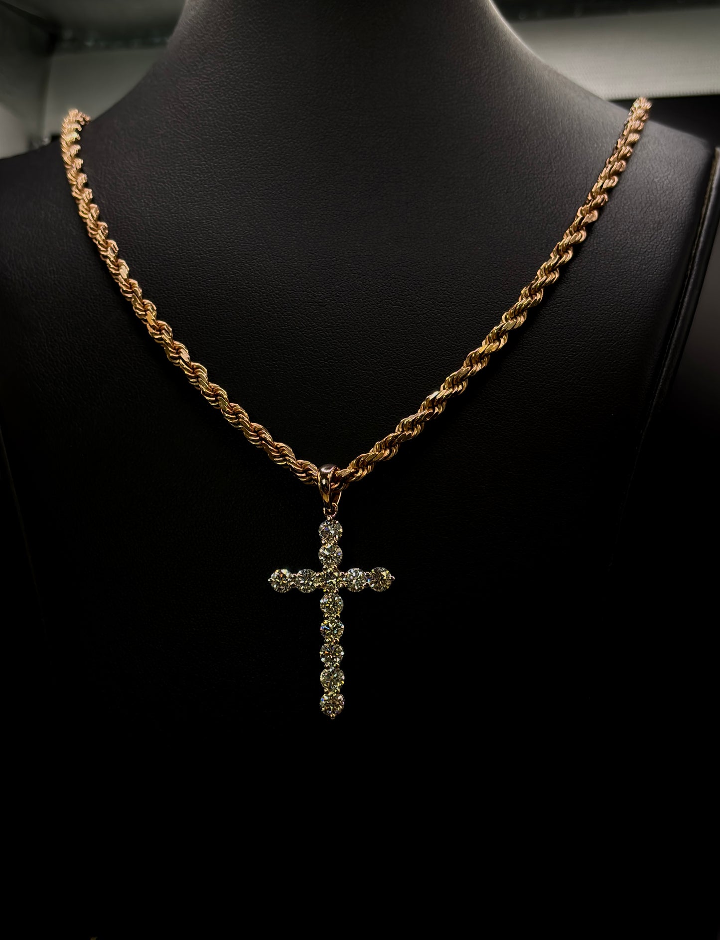 2.88 Carat Men Diamond Cross Pendant with Solid Gold Chain – Dominus