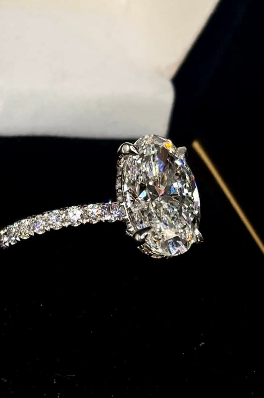 4.00ct Oval Cut (D VS1) Diamond Engagement Ring – IGI Certified · Hidden Halo & Diamond Shank